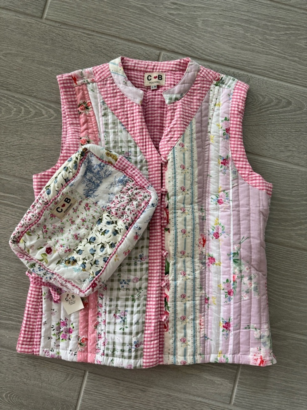 CB POSITANO Bundle Patchwork Preppy Cosmetic Bag and Vest Size Small/Medium NWT
